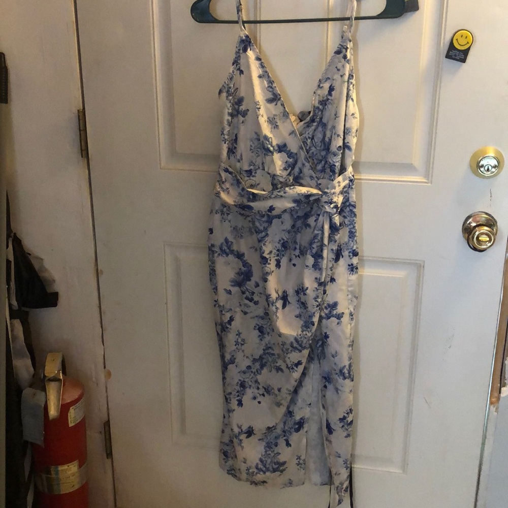 COPY - Flowered dress